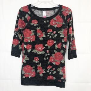 No Boundaries 3/4 Sleeve Floral Sweater/Top Size XS